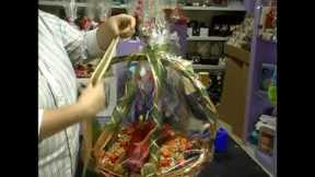 How To Make A Bow For a Wrapped Gift Basket