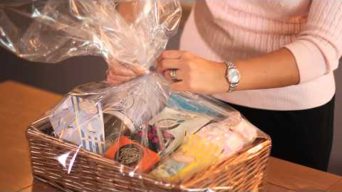 How To Make Your Own Gift Hamper