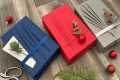 3 Ways to Wrap a Gift with Pleats |