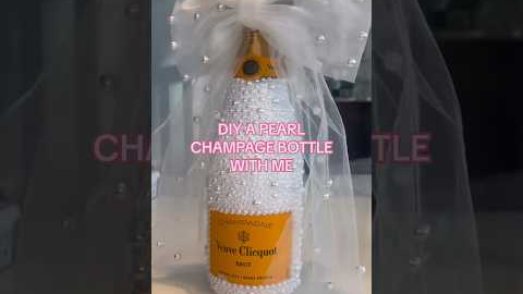 DIY wedding gift ideas for your bridesmaid gifts, bridal party gift, an engagement gift or wedding