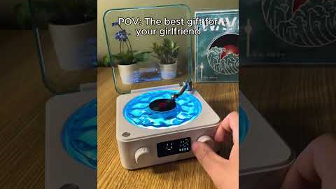 This is the best gift for you girlfriend/boyfriend! #couple #gift #asthetic #vinyl #speaker #light