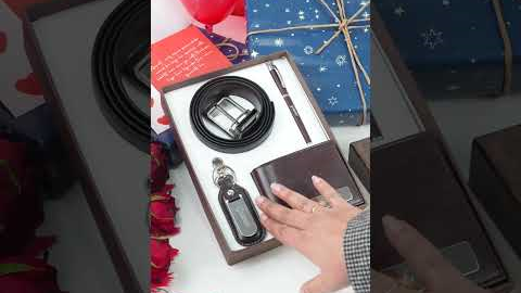 💝 Perfect Valentine’s Gift for Him: Personalized 4-in-1 Gift Set! 🎁✨